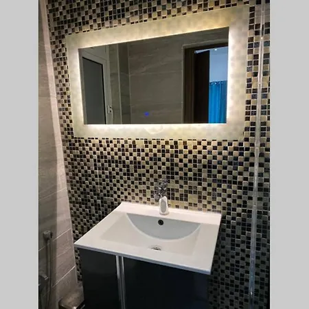 3 Floors House With Jacuzzi * Is-Swieqi