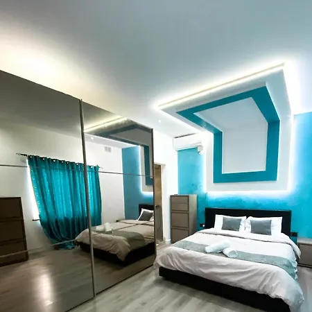 3 Floors House With Jacuzzi Is-Swieqi