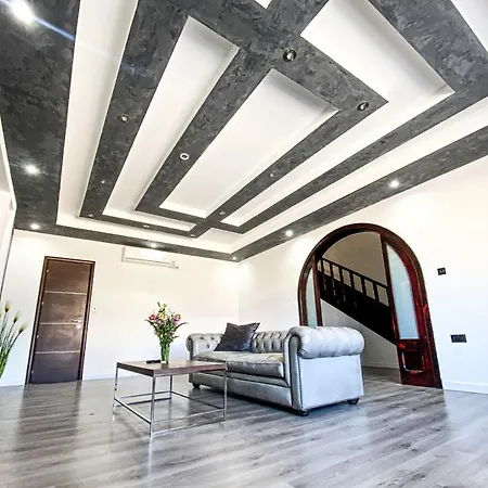 בית נופש 3 Floors House With Jacuzzi Is-Swieqi